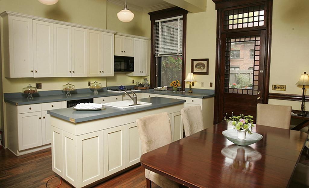 Morgan State House Inn Albany Ngoại thất bức ảnh